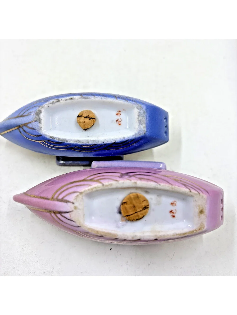 RARE Vintage Napco Sampan Chinese Boat Cork Bottom Salt and Pepper Shakers Set